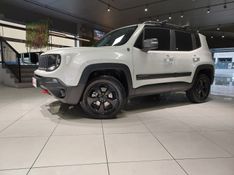 JEEP RENEGADE 2.0 16V TURBO DIESEL TRAILHAWK 4P 4X4 AUTOMÁTICO 2020/2020 BETIOLO NOVOS E SEMINOVOS LAJEADO / Carros no Vale