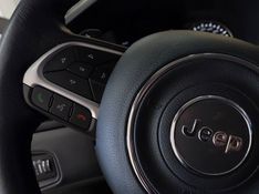 JEEP RENEGADE 2.0 16V TURBO DIESEL TRAILHAWK 4P 4X4 AUTOMÁTICO 2021/2021 BETIOLO NOVOS E SEMINOVOS LAJEADO / Carros no Vale