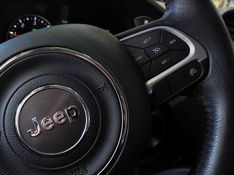 JEEP RENEGADE 2.0 16V TURBO DIESEL TRAILHAWK 4P 4X4 AUTOMÁTICO 2021/2021 BETIOLO NOVOS E SEMINOVOS LAJEADO / Carros no Vale