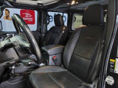 JEEP WRANGLER 2.0 TURBO GASOLINA UNLIMITED OVERLAND 4P 4X4 AT8 2021/2021 BETIOLO NOVOS E SEMINOVOS LAJEADO / Carros no Vale
