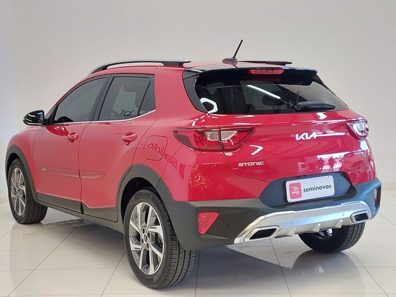 KIA STONIC 1.0 TGDI MHEV SX AUTOMÁTICO 2023/2024 BETIOLO NOVOS E SEMINOVOS LAJEADO / Carros no Vale
