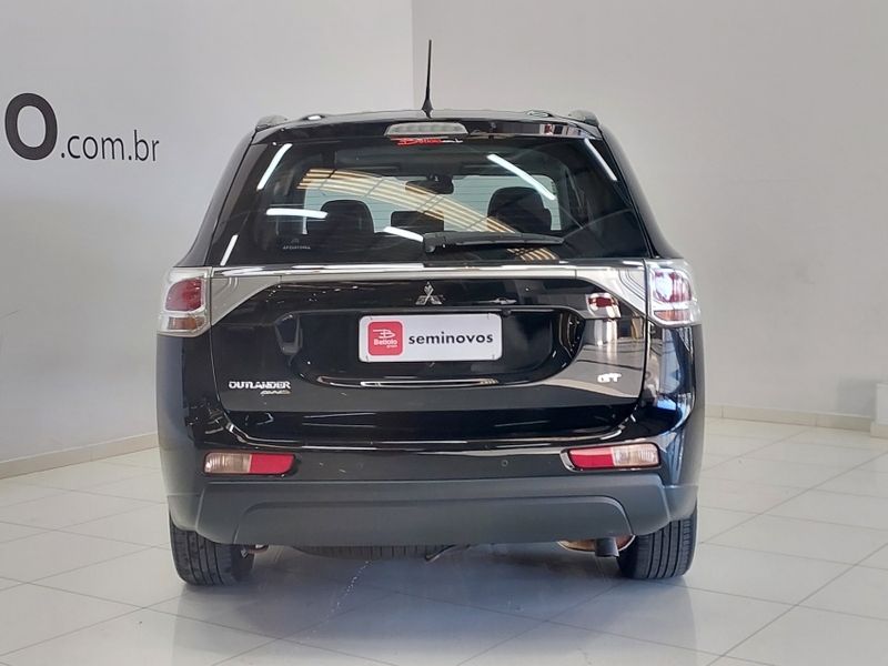 Mitsubishi OUTLANDER 3.0 GT 4X4 V6 24V GASOLINA 4P AUTOMÁTICO 2014/2015 BETIOLO NOVOS E SEMINOVOS LAJEADO / Carros no Vale