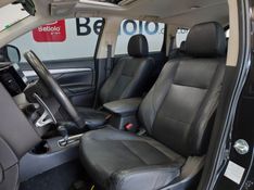 Mitsubishi OUTLANDER 3.0 GT 4X4 V6 24V GASOLINA 4P AUTOMÁTICO 2014/2015 BETIOLO NOVOS E SEMINOVOS LAJEADO / Carros no Vale