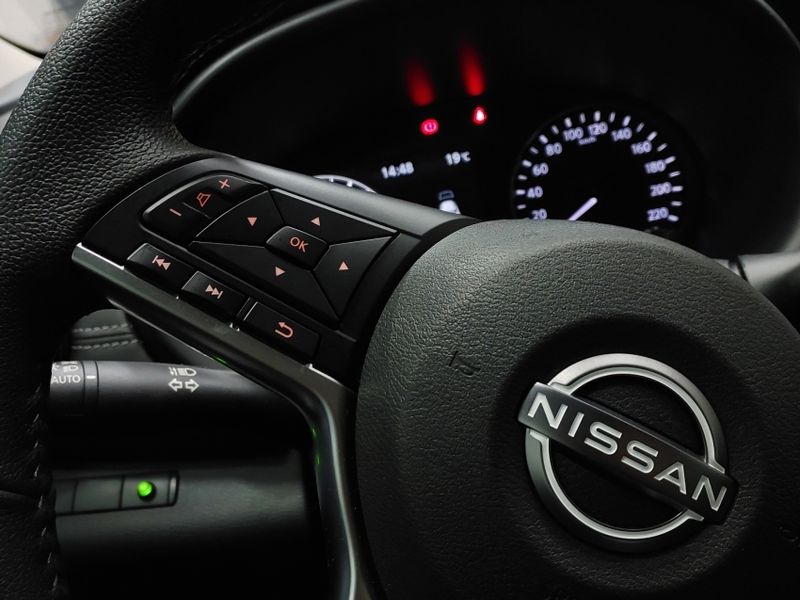 Nissan KICKS PLAY 1.6 16V FLEXSTART ADVANCE PLUS XTRONIC 2025/2025 BETIOLO NOVOS E SEMINOVOS LAJEADO / Carros no Vale