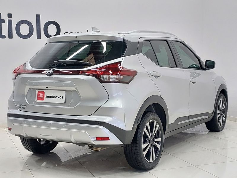 Nissan KICKS PLAY 1.6 16V FLEXSTART ADVANCE PLUS XTRONIC 2025/2025 BETIOLO NOVOS E SEMINOVOS LAJEADO / Carros no Vale