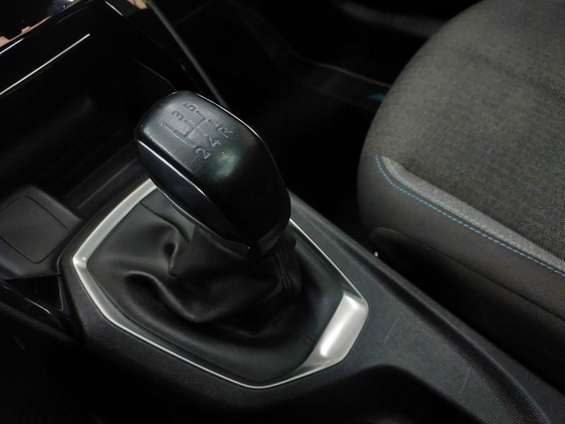 Peugeot 208 1.0 FIREFLY FLEX STYLE MANUAL 2023/2024 BETIOLO NOVOS E SEMINOVOS LAJEADO / Carros no Vale