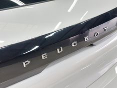 Peugeot 208 1.0 FIREFLY FLEX STYLE MANUAL 2023/2024 BETIOLO NOVOS E SEMINOVOS LAJEADO / Carros no Vale