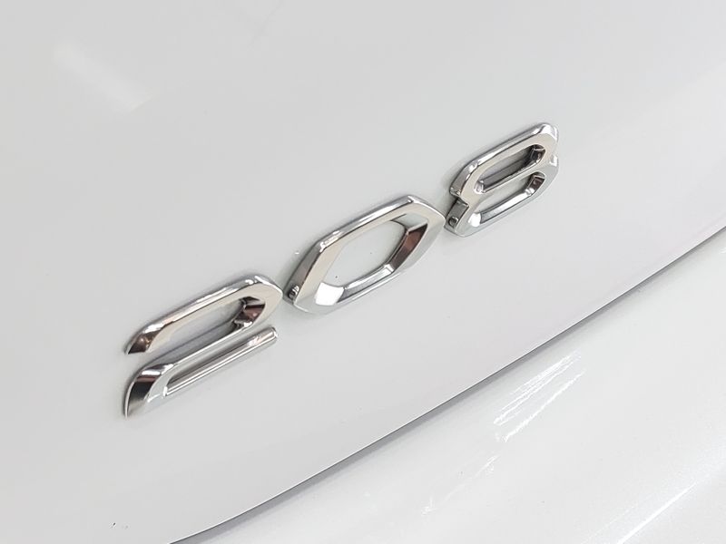 Peugeot 208 1.0 FIREFLY FLEX STYLE MANUAL 2023/2024 BETIOLO NOVOS E SEMINOVOS LAJEADO / Carros no Vale