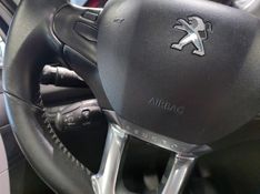 Peugeot 208 1.2 ALLURE 12V FLEX 4P MANUAL 2017/2017 BETIOLO NOVOS E SEMINOVOS LAJEADO / Carros no Vale