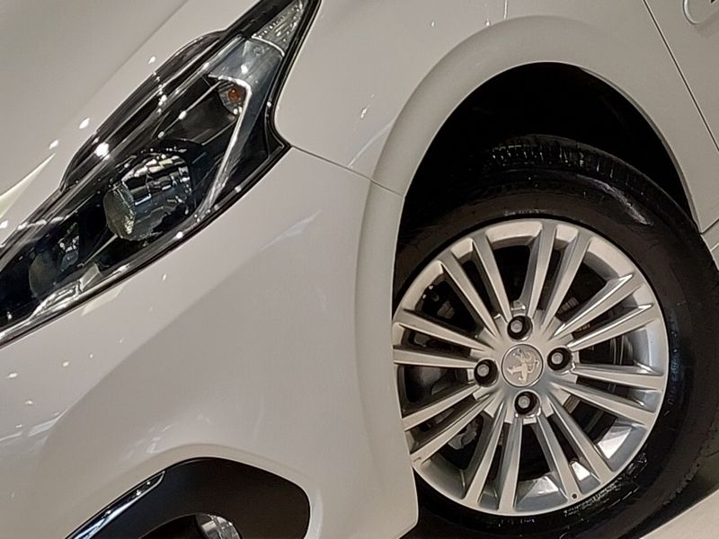 Peugeot 208 1.2 ALLURE 12V FLEX 4P MANUAL 2017/2017 BETIOLO NOVOS E SEMINOVOS LAJEADO / Carros no Vale