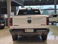 Ram 1500 5.7 V8 GASOLINA REBEL CD 4X4 AUTOMÁTICO 2022/2022 BETIOLO NOVOS E SEMINOVOS LAJEADO / Carros no Vale