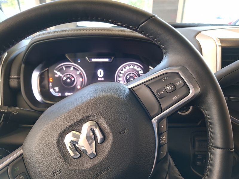 Ram 2500 6.7 I6 TURBO DIESEL LARAMIE CD 4X4 AUTOMÁTICO 2024/2024 BETIOLO NOVOS E SEMINOVOS LAJEADO / Carros no Vale