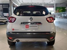 Renault CAPTUR 1.6 16V SCE FLEX LIFE X-TRONIC 2020/2021 BETIOLO NOVOS E SEMINOVOS LAJEADO / Carros no Vale
