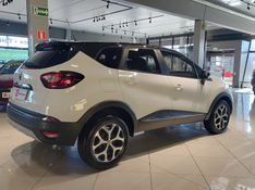 Renault CAPTUR 1.6 16V SCE FLEX LIFE X-TRONIC 2020/2021 BETIOLO NOVOS E SEMINOVOS LAJEADO / Carros no Vale