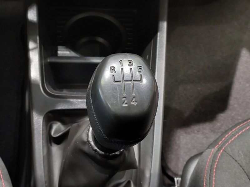 Renault KWID 1.0 12V SCE FLEX ZEN MANUAL 2021/2022 BETIOLO NOVOS E SEMINOVOS LAJEADO / Carros no Vale