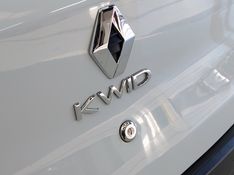 Renault KWID 1.0 12V SCE FLEX ZEN MANUAL 2021/2022 BETIOLO NOVOS E SEMINOVOS LAJEADO / Carros no Vale