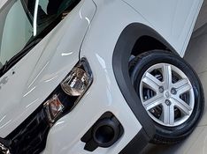 Renault KWID 1.0 12V SCE FLEX ZEN MANUAL 2021/2022 BETIOLO NOVOS E SEMINOVOS LAJEADO / Carros no Vale