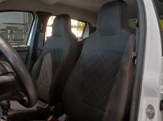 Renault KWID 1.0 12V SCE FLEX ZEN MANUAL 2021/2022 BETIOLO NOVOS E SEMINOVOS LAJEADO / Carros no Vale