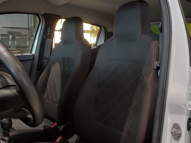 Renault KWID 1.0 12V SCE FLEX ZEN MANUAL 2021/2022 BETIOLO NOVOS E SEMINOVOS LAJEADO / Carros no Vale