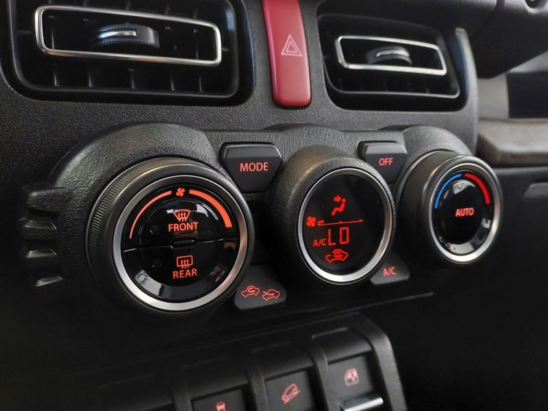 Suzuki JIMNY 1.5 GASOLINA SIERRA 4EXPEDITION 4X4 AUTOMÁTICO 2023/2024 BETIOLO NOVOS E SEMINOVOS LAJEADO / Carros no Vale