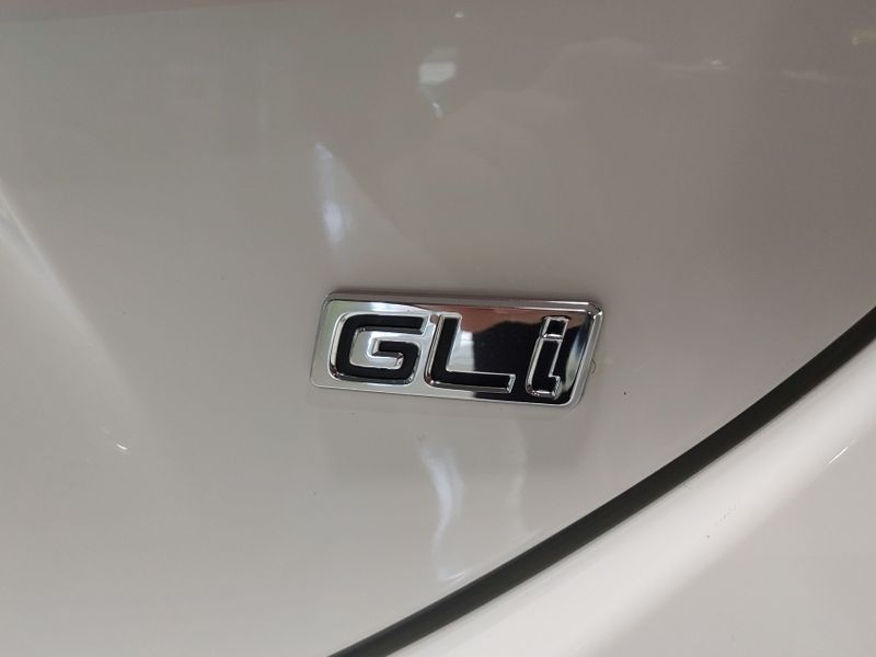 Toyota COROLLA 1.8 GLI UPPER 16V FLEX 4P AUTOMÁTICO 2018/2019 BETIOLO NOVOS E SEMINOVOS LAJEADO / Carros no Vale