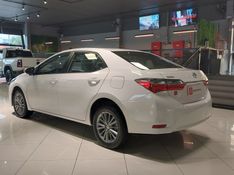 Toyota COROLLA 1.8 GLI UPPER 16V FLEX 4P AUTOMÁTICO 2018/2019 BETIOLO NOVOS E SEMINOVOS LAJEADO / Carros no Vale