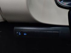 Toyota COROLLA 1.8 VVT-I HYBRID FLEX ALTIS PREMIUM CVT 2021/2022 BETIOLO NOVOS E SEMINOVOS LAJEADO / Carros no Vale