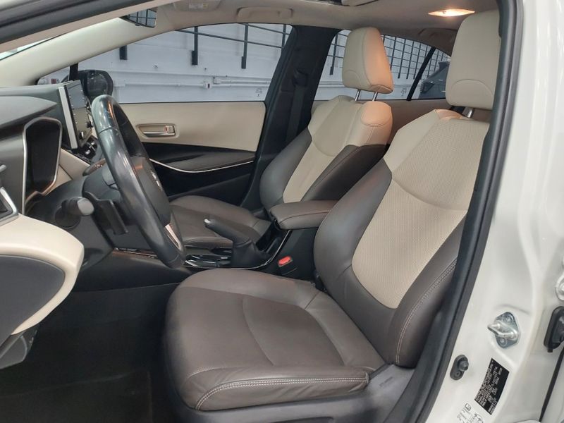 Toyota COROLLA 2.0 VVT-IE FLEX ALTIS DIRECT SHIFT 2019/2020 BETIOLO NOVOS E SEMINOVOS LAJEADO / Carros no Vale