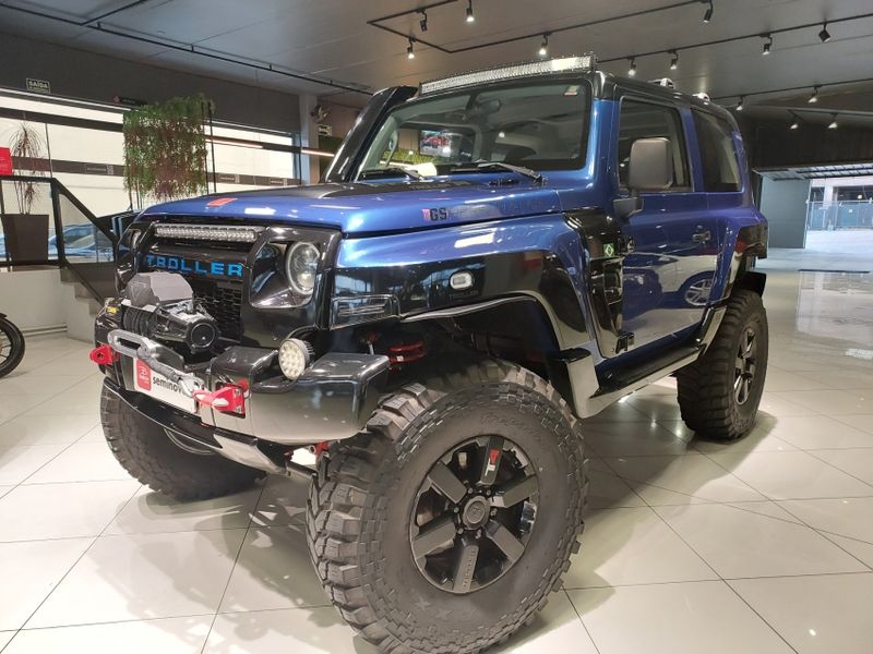 Troller T4 3.2 TGV 4X4 20V TURBO INTERCOOLER DIESEL 2P MANUAL 2015/2016 BETIOLO NOVOS E SEMINOVOS LAJEADO / Carros no Vale