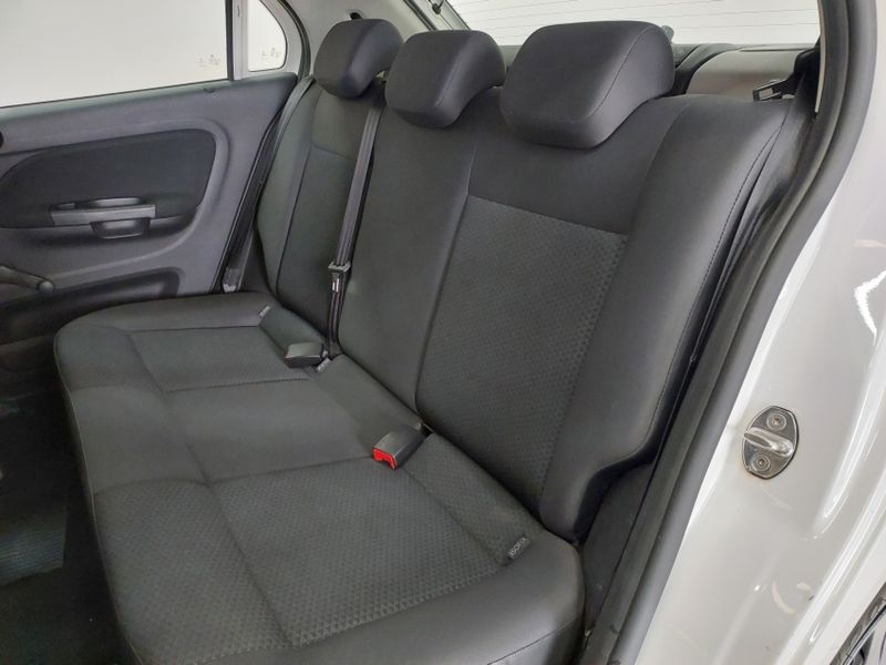 Volkswagen GOL 1.6 MSI TOTALFLEX 4P MANUAL 2021/2021 BETIOLO NOVOS E SEMINOVOS LAJEADO / Carros no Vale