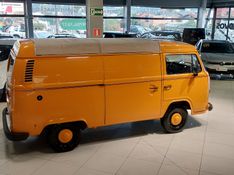 Volkswagen KOMBI 1.4 MI FURGÃO 8V FLEX 3P MANUAL 2005/2006 BETIOLO NOVOS E SEMINOVOS LAJEADO / Carros no Vale