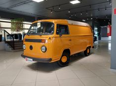 Volkswagen KOMBI 1.4 MI FURGÃO 8V FLEX 3P MANUAL 2005/2006 BETIOLO NOVOS E SEMINOVOS LAJEADO / Carros no Vale