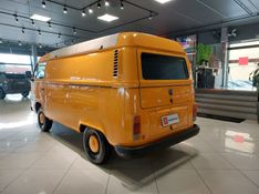Volkswagen KOMBI 1.4 MI FURGÃO 8V FLEX 3P MANUAL 2005/2006 BETIOLO NOVOS E SEMINOVOS LAJEADO / Carros no Vale