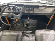 Volkswagen KOMBI 1.4 MI FURGÃO 8V FLEX 3P MANUAL 2005/2006 BETIOLO NOVOS E SEMINOVOS LAJEADO / Carros no Vale