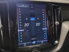 Volvo XC60 2.0 T8 HYBRID R-DESIGN AWD GEARTRONIC 2020/2020 BETIOLO NOVOS E SEMINOVOS LAJEADO / Carros no Vale