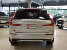 Volvo XC60 2.0 T8 HYBRID R-DESIGN AWD GEARTRONIC 2020/2020 BETIOLO NOVOS E SEMINOVOS LAJEADO / Carros no Vale