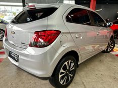 Chevrolet ONIX 1.4 MPFI LTZ 8V FLEX 4P AUTOMÁTICO 2015/2016 CASTELLAN E TOMAZONI MOTORS CAXIAS DO SUL / Carros no Vale