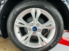 Ford FOCUS 1.6 S 16V FLEX 4P POWERSHIFT 2014/2015 CASTELLAN E TOMAZONI MOTORS CAXIAS DO SUL / Carros no Vale