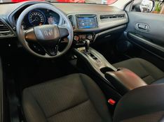 Honda HR-V 1.8 16V FLEX LX 4P AUTOMÁTICO 2016/2016 CASTELLAN E TOMAZONI MOTORS CAXIAS DO SUL / Carros no Vale