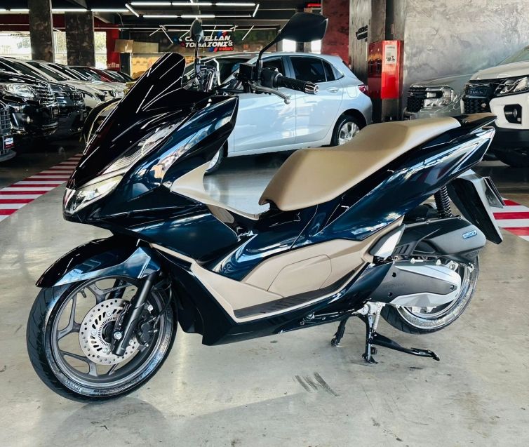 Honda PCX DLX ABS 2025/2025 CASTELLAN E TOMAZONI MOTORS CAXIAS DO SUL / Carros no Vale