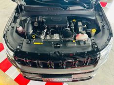 JEEP COMPASS 2.0 HURRICANE 4 TURBO GASOLINA BLACKHAWK AT9 2024/2025 CASTELLAN E TOMAZONI MOTORS CAXIAS DO SUL / Carros no Vale