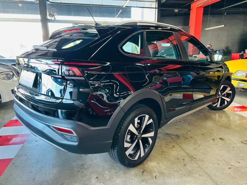 Volkswagen NIVUS 1.0 200 TSI TOTAL FLEX HIGHLINE AUTOMÁTICO 2023/2024 CASTELLAN E TOMAZONI MOTORS CAXIAS DO SUL / Carros no Vale