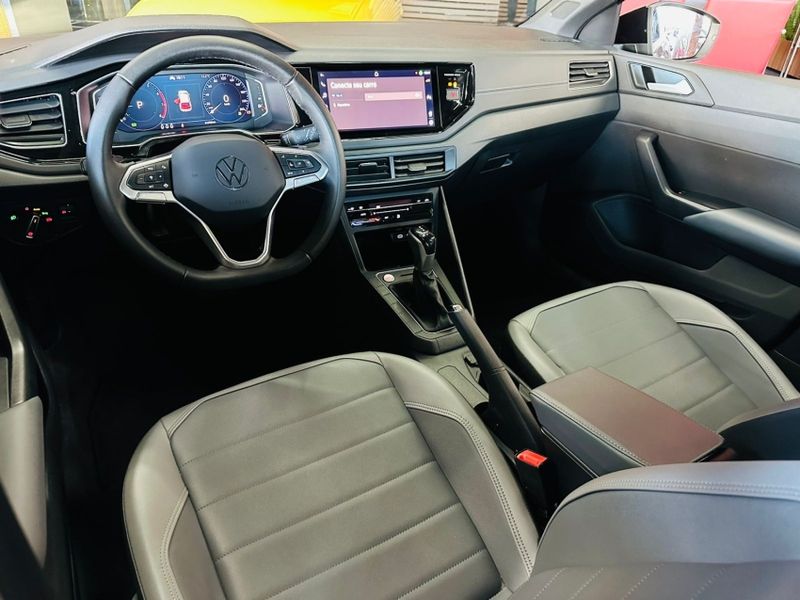 Volkswagen NIVUS 1.0 200 TSI TOTAL FLEX HIGHLINE AUTOMÁTICO 2023/2024 CASTELLAN E TOMAZONI MOTORS CAXIAS DO SUL / Carros no Vale