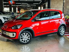 Volkswagen UP 1.0 TSI HIGH UP 12V FLEX 4P MANUAL 2016/2016 CASTELLAN E TOMAZONI MOTORS CAXIAS DO SUL / Carros no Vale