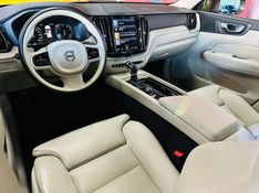 Volvo XC60 2.0 T5 GASOLINA INSCRIPTION AWD GEARTRONIC 2018/2018 CASTELLAN E TOMAZONI MOTORS CAXIAS DO SUL / Carros no Vale