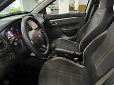 Renault KWID 1.0 12V SCE FLEX OUTSIDER MANUAL 2024/2025 DRSUL SEMINOVOS CAXIAS DO SUL – LAJEADO – SANTA CRUZ DO SUL / Carros no Vale