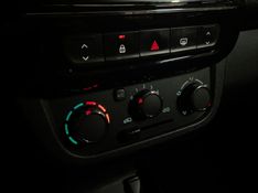 Renault KWID 1.0 12V SCE FLEX OUTSIDER MANUAL 2024/2025 DRSUL SEMINOVOS CAXIAS DO SUL – LAJEADO – SANTA CRUZ DO SUL / Carros no Vale