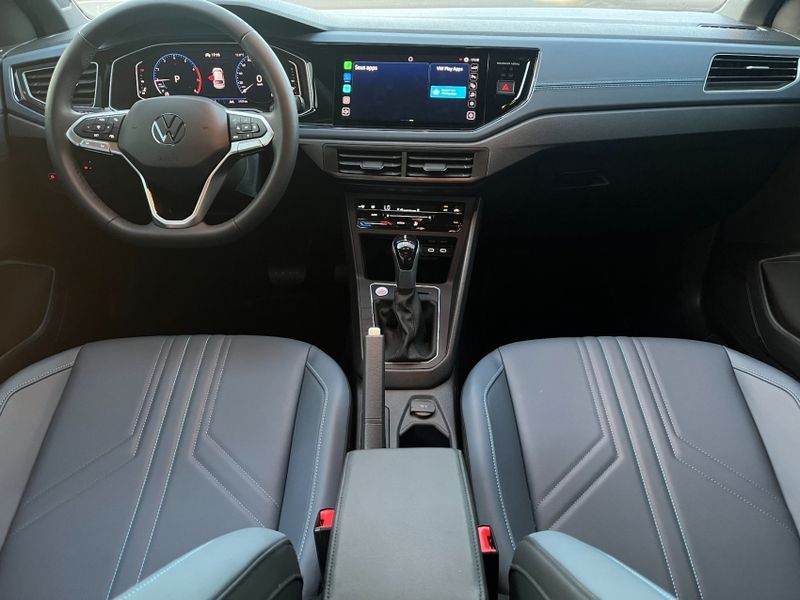 Volkswagen NIVUS 1.0 200 TSI TOTAL FLEX HIGHLINE AUTOMÁTICO 2025/2025 DRSUL SEMINOVOS CAXIAS DO SUL – LAJEADO – SANTA CRUZ DO SUL / Carros no Vale
