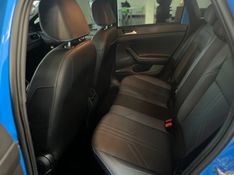 Volkswagen NIVUS 1.0 200 TSI TOTAL FLEX HIGHLINE AUTOMÁTICO 2025/2025 DRSUL SEMINOVOS CAXIAS DO SUL – LAJEADO – SANTA CRUZ DO SUL / Carros no Vale