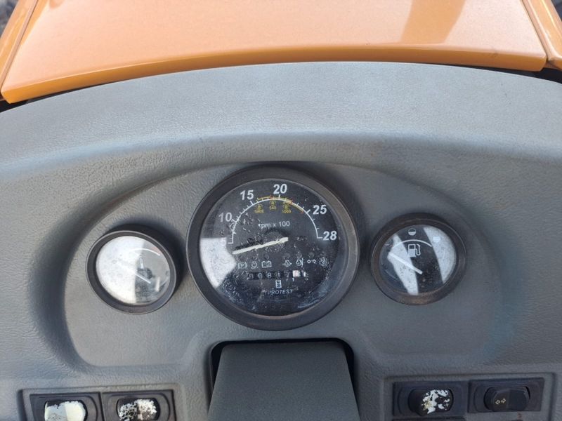 Valtra Trator A 750 A 750-4×4 2018/2018 CAMINHÕES & CAMIONETAS PASSO FUNDO / Carros no Vale